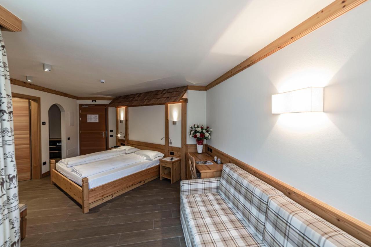 Hotel Garni Paradisi - Wellness & Spa Mezzano Dış mekan fotoğraf