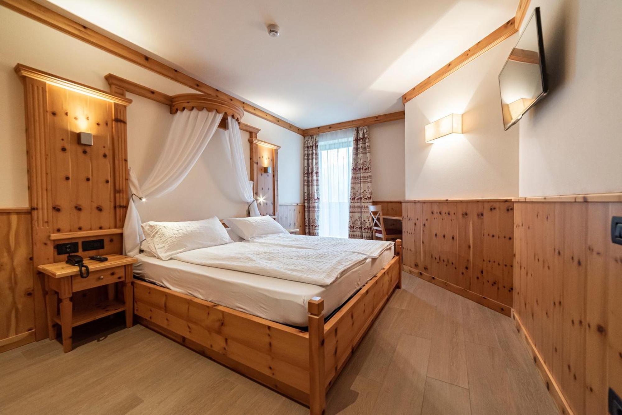 Hotel Garni Paradisi - Wellness & Spa Mezzano Dış mekan fotoğraf
