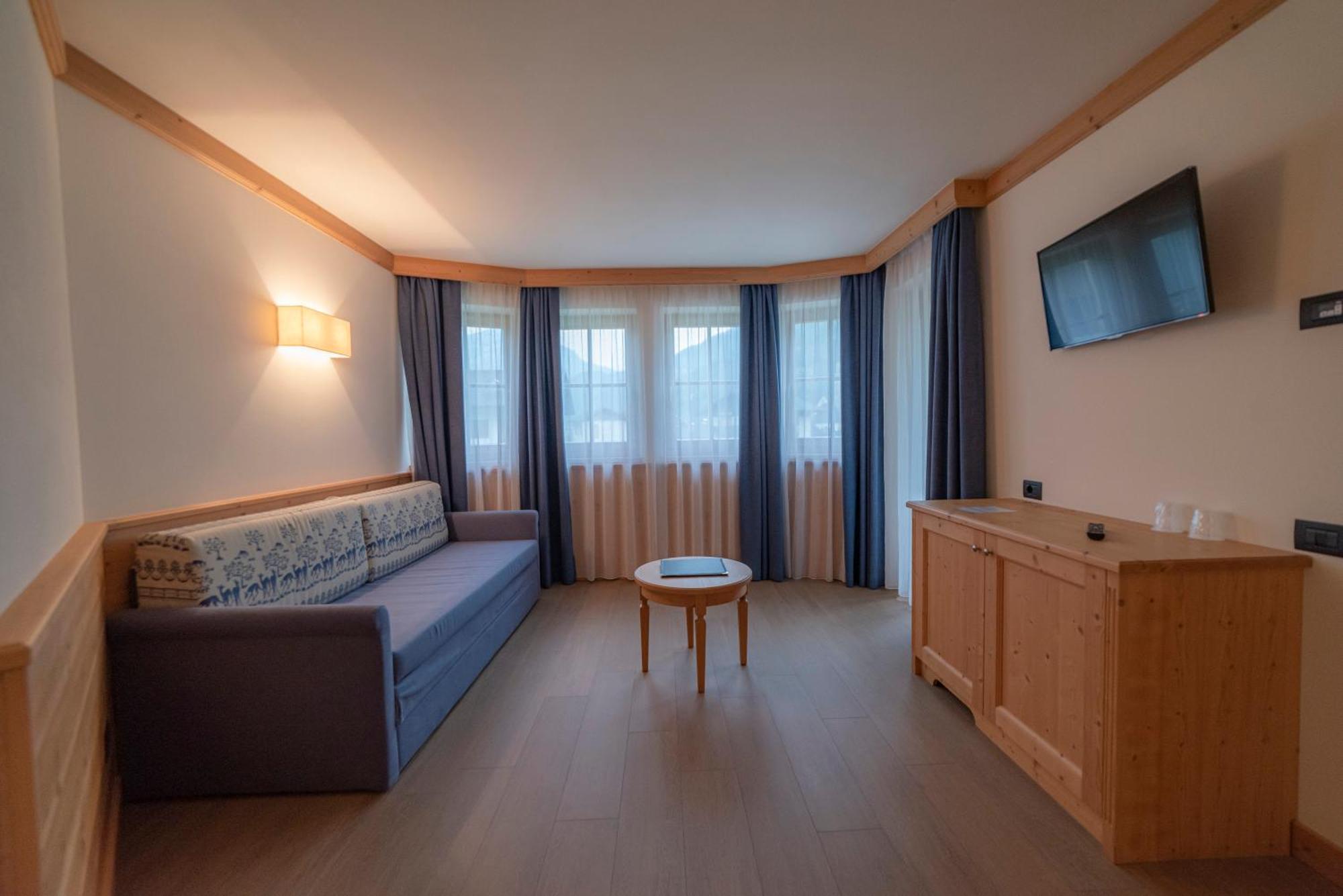 Hotel Garni Paradisi - Wellness & Spa Mezzano Dış mekan fotoğraf